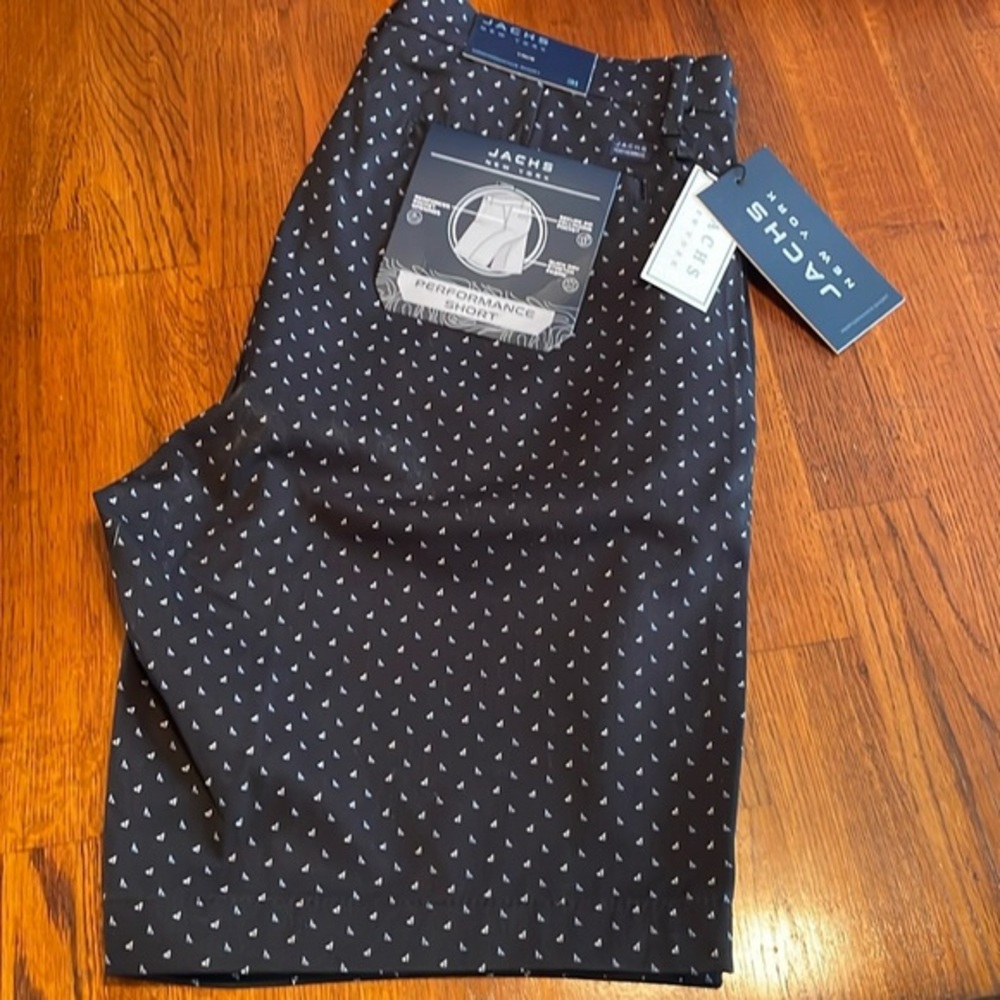 🌸NWT JACHS OF NY Men’s Poly Spandex Performance Short - waisted 31”